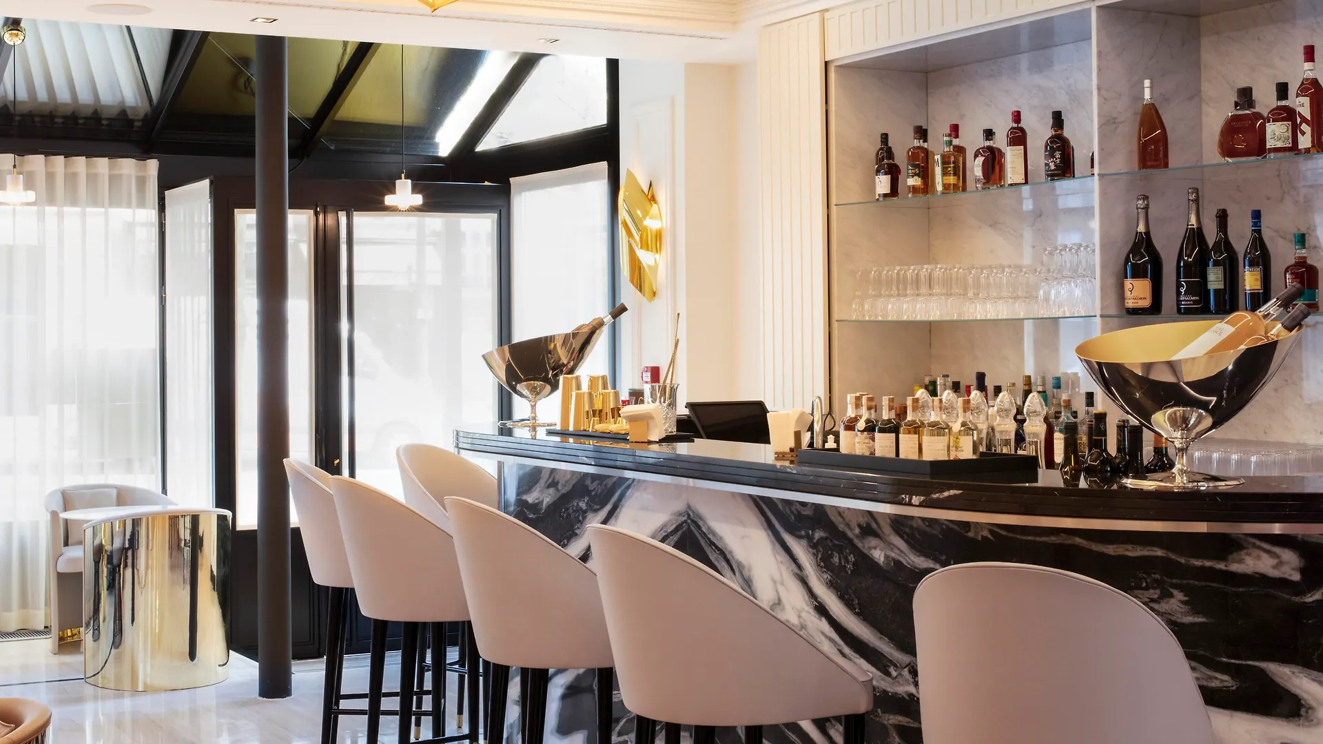 Bowmann Hotel